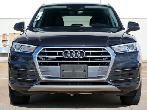 Used 2019 Audi Q5 2.0T Premium w/ Convenience Package AWD/4WD image 16