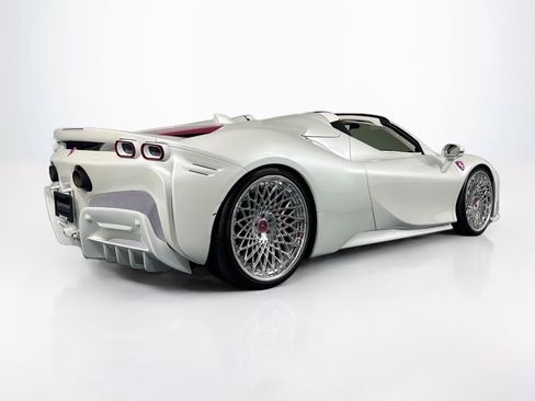 Used 2024 Ferrari SF90 Spider AWD/4WD image 5