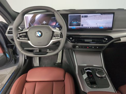 Used 2026 BMW 430i Coupe w/ Premium Package image 4