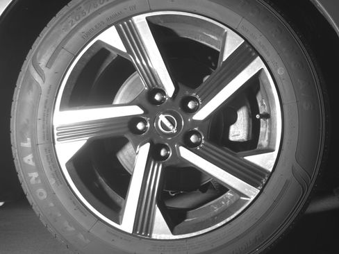 Used 2025 Nissan Sentra SV FWD image 13