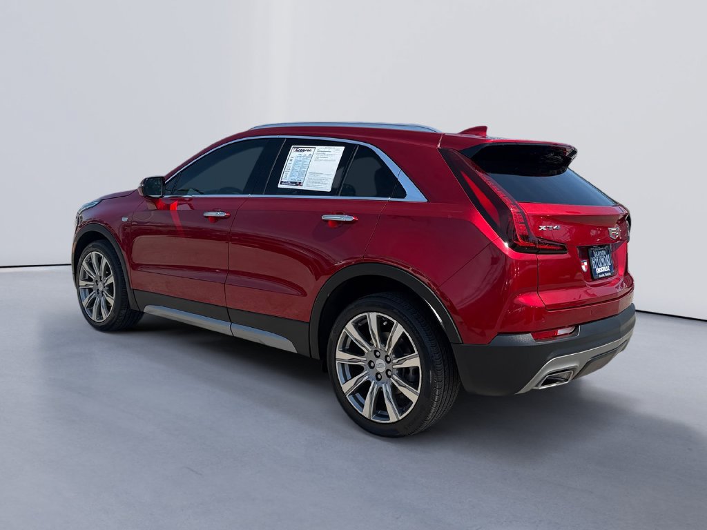 Used 2023 Cadillac XT4 Premium Luxury w/ Enhanced Visibility Package FWD image 5