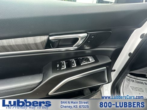 Used 2024 Kia Telluride SX AWD/4WD image 13