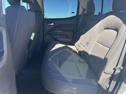 Used 2016 GMC Canyon SLE w/ SLE Convenience Package image 11