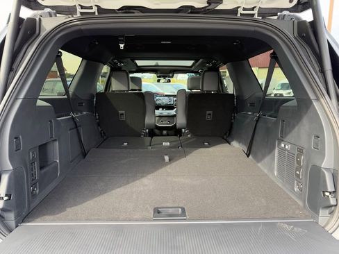 New 2025 Ford Expedition Max Platinum w/ Stealth Performance Package image 43