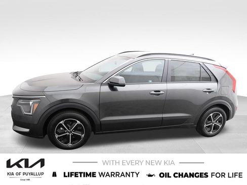 New 2026 Kia Niro LX FWD image 8