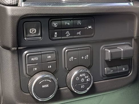 Certified 2025 Chevrolet Tahoe RST w/ Comfort Package AWD/4WD image 22
