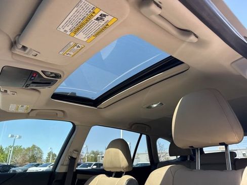 Used 2020 Subaru Outback Limited w/ Popular Package #2 image 8