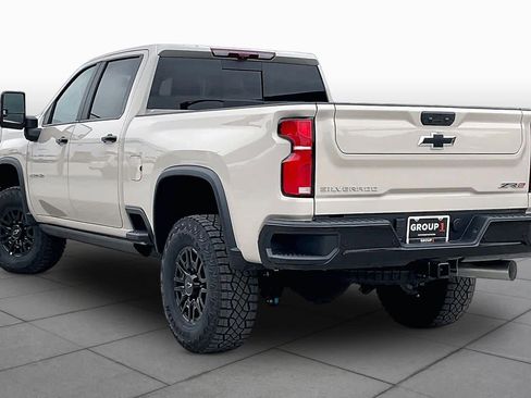 New 2026 Chevrolet Silverado 2500 ZR2 AWD/4WD image 12
