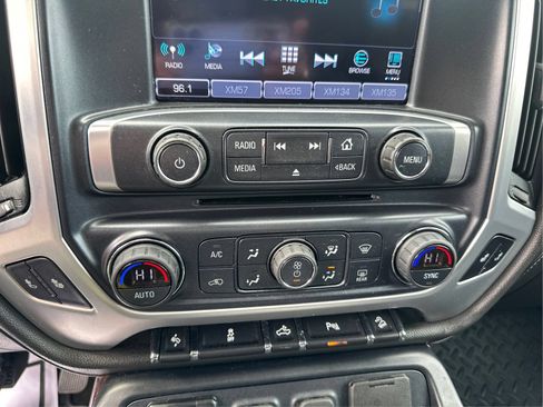 Used 2018 GMC Sierra 1500 SLE w/ SLE Value Package AWD/4WD image 27
