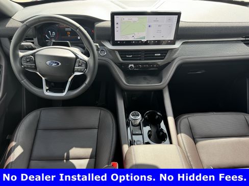 Used 2026 Ford Explorer Platinum w/ LUX Leather Package AWD/4WD image 14