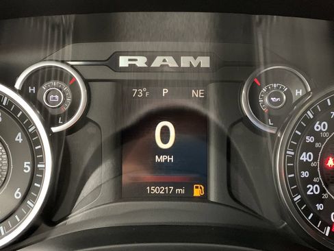 Used 2023 RAM 1500 Big Horn AWD/4WD image 30