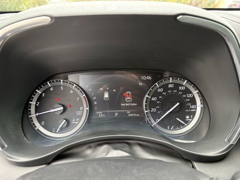 Used 2020 Toyota Highlander Limited image 38