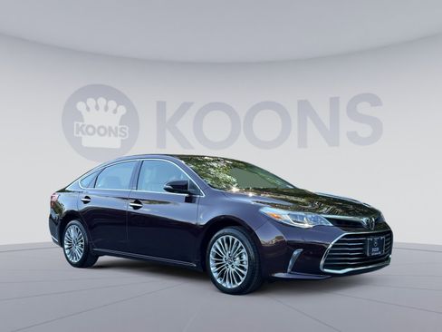 Used 2017 Toyota Avalon XLE FWD image 8