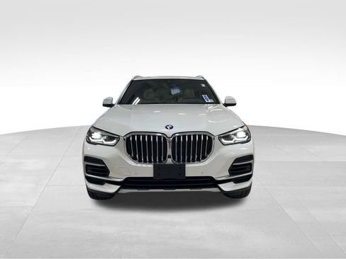 Used 2022 BMW X5 xDrive40i w/ Premium Package image 11