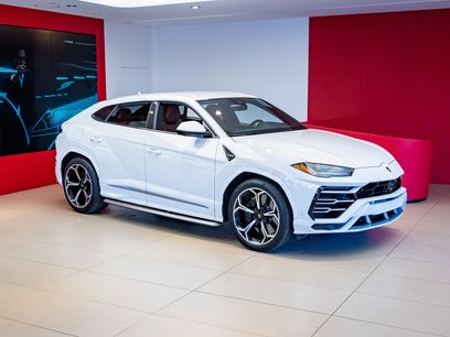 Used 2022 Lamborghini Urus