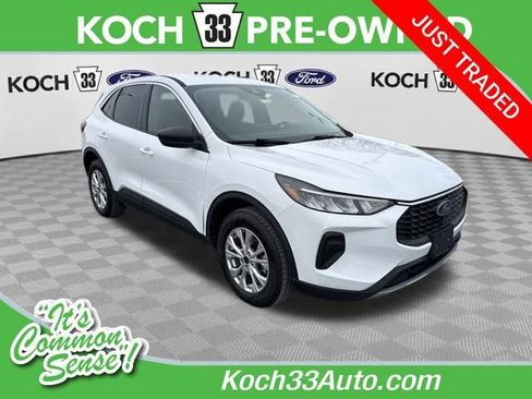 Used 2023 Ford Escape Active image 1