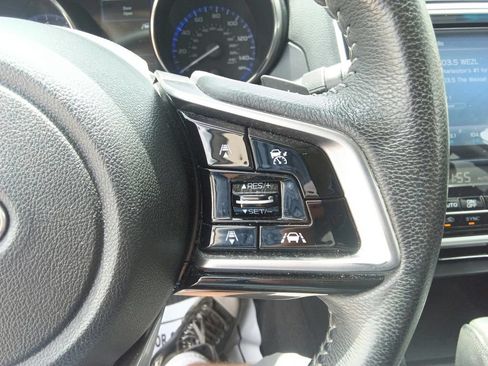 Used 2019 Subaru Outback 2.5i Limited AWD/4WD image 25