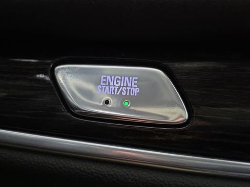 Used 2021 Buick Enclave Avenir w/ Avenir Technology Package image 30