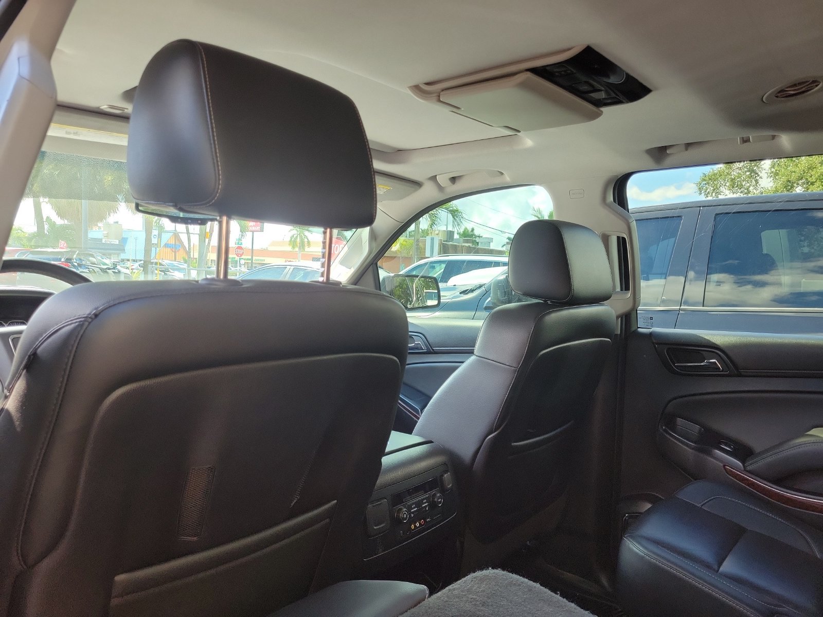 Used 2015 GMC Yukon SLT w/ Open Road Package RWD image 14