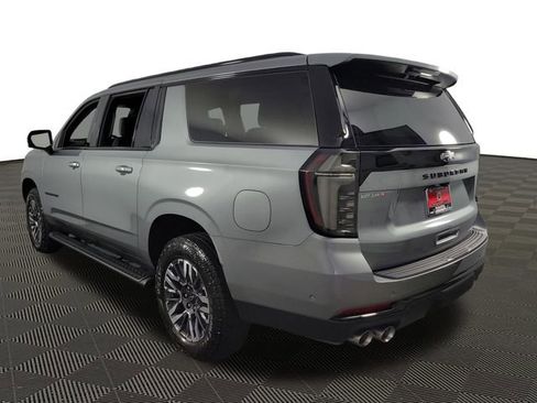 Used 2026 Chevrolet Suburban Z71 w/ Comfort Package image 6