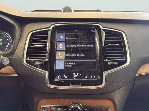 Used 2017 Volvo XC90 T6 Inscription w/ Vision Package AWD/4WD image 18