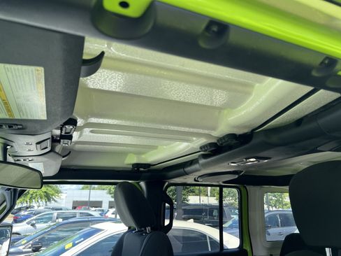 Used 2021 Jeep Wrangler Unlimited Sport AWD/4WD image 19