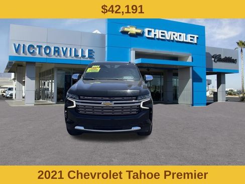 Used 2021 Chevrolet Tahoe Premier w/ Premium Package RWD image 2