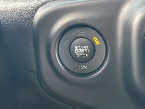 Used 2021 Jeep Gladiator Mojave image 20