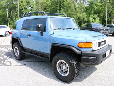 Used 2014 Toyota FJ Cruiser 4WD w/ Trail Teams Ultimate Edition image 9