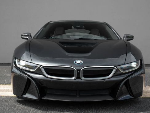 Used 2015 BMW i8 AWD/4WD image 4