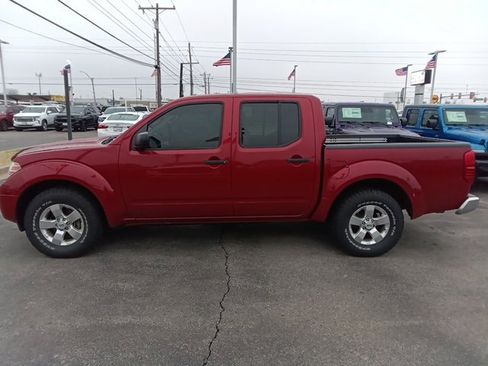 Used 2012 Nissan Frontier SV w/ SV Premium Utility Pkg image 3