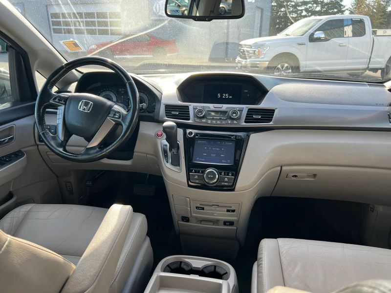 Used 2015 Honda Odyssey EX-L image 10