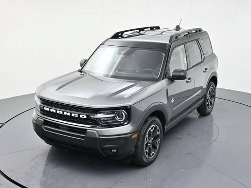 New 2025 Ford Bronco Sport Outer Banks AWD/4WD image 35