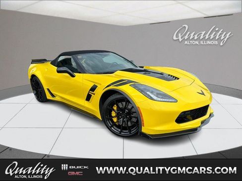 Used 2017 Chevrolet Corvette Grand Sport RWD image 1