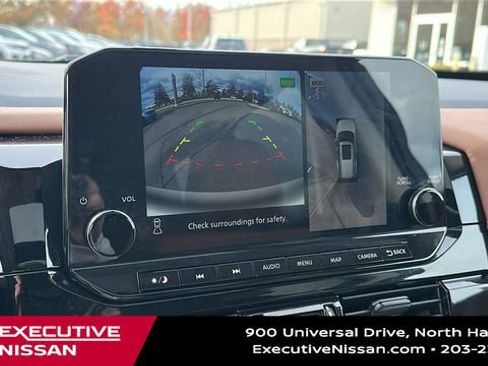 Certified 2025 Nissan Pathfinder Platinum w/ Cargo Package image 17