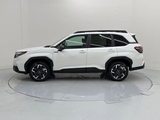 New 2026 Subaru Forester Premium AWD/4WD video 3