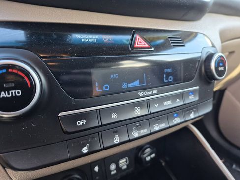 Used 2021 Hyundai Tucson Limited image 24