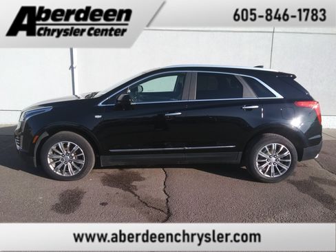 Used 2017 Cadillac XT5 Luxury image 1