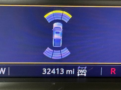 Used 2019 Chevrolet Silverado 1500 LTZ w/ LTZ Premium Package AWD/4WD image 34