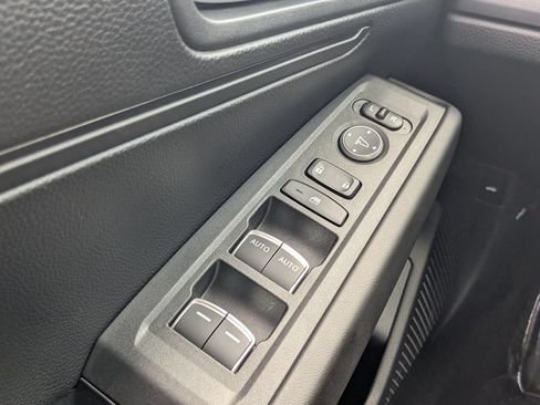 Used 2025 Honda Accord LX image 9
