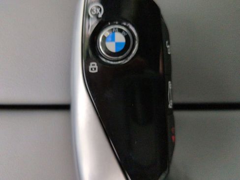 New 2026 BMW ALPINA XB7 AWD/4WD image 30
