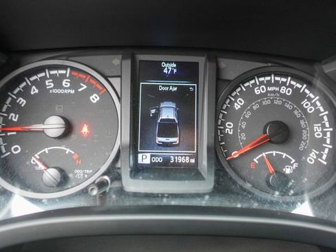 Certified 2023 Toyota Tacoma SR image 22