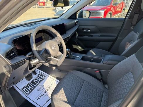 New 2026 Nissan Kicks SV w/ SV Premium Package image 9