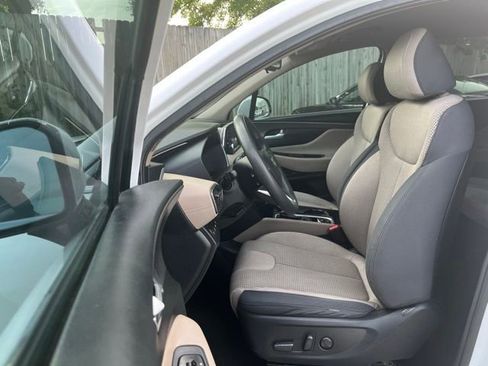 Used 2019 Hyundai Santa Fe SEL FWD image 15