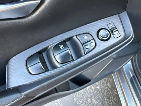 Used 2024 Nissan Sentra SV FWD image 15