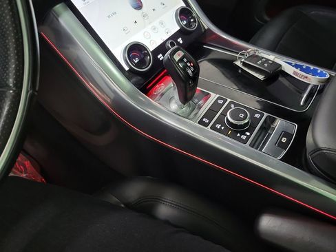 Used 2021 Land Rover Range Rover Sport HSE Dynamic image 12