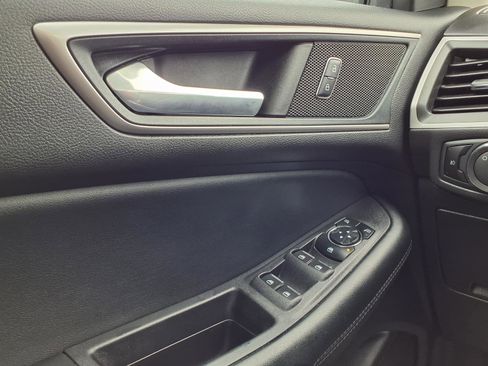 Used 2023 Ford Edge SEL w/ Convenience Package image 20