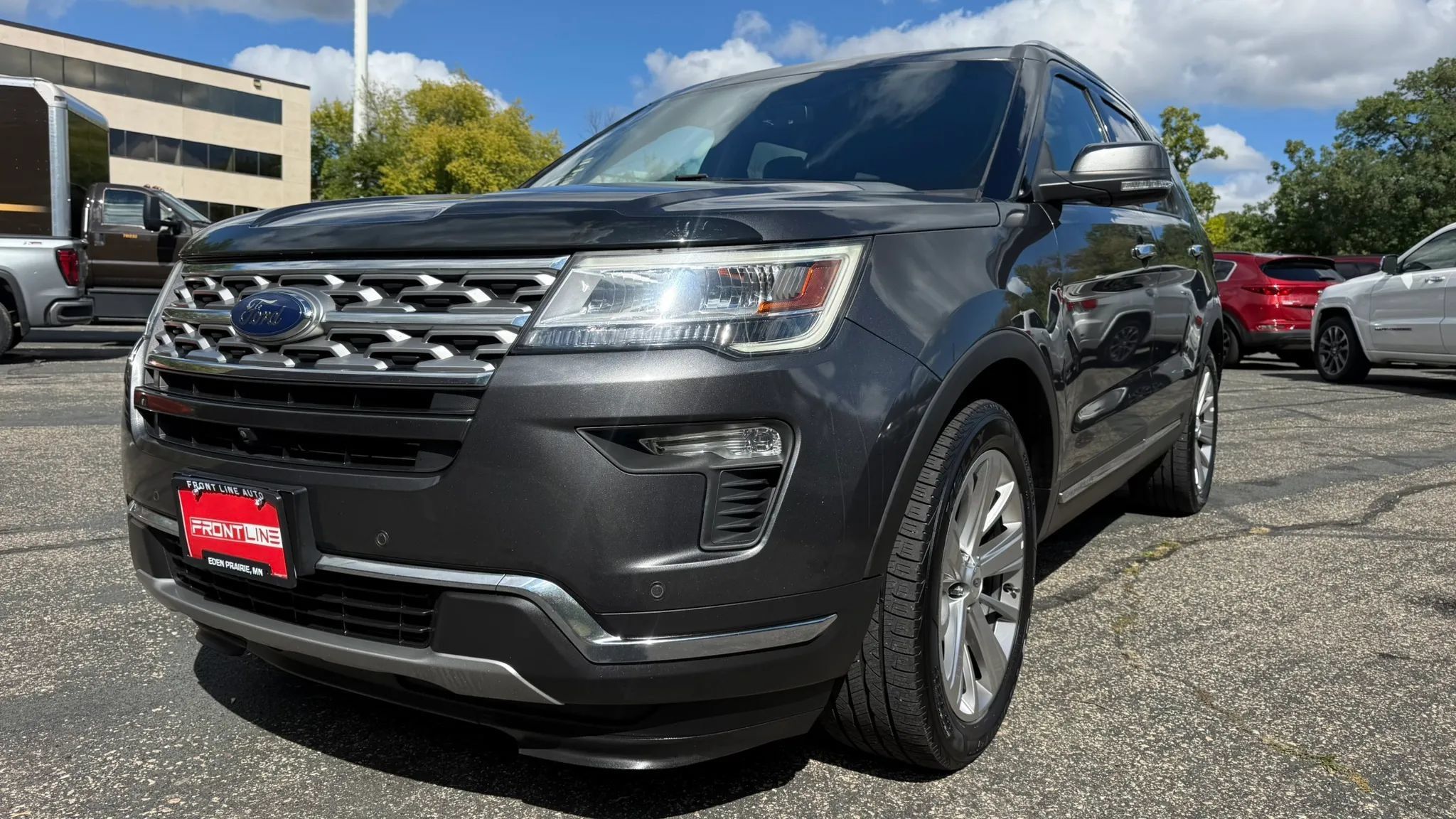 Used 2019 Ford Explorer Limited w/ Class III Trailer Tow Package AWD/4WD image 16