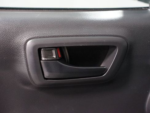 Certified 2023 Toyota Tacoma SR5 image 32