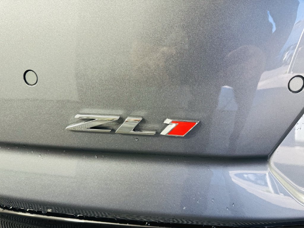 Used 2019 Chevrolet Camaro ZL1 w/ LPO, ZL1 Protection Package RWD image 31